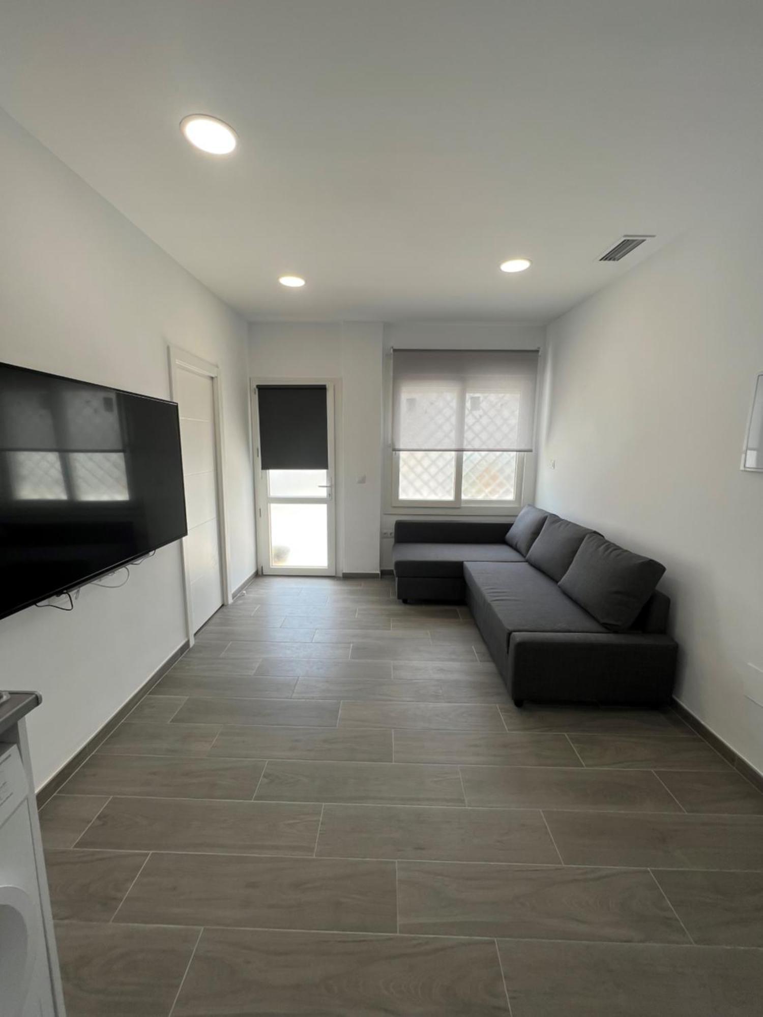 Apartamentos Montalvo Metropolis A Torremolinos Bagian luar foto