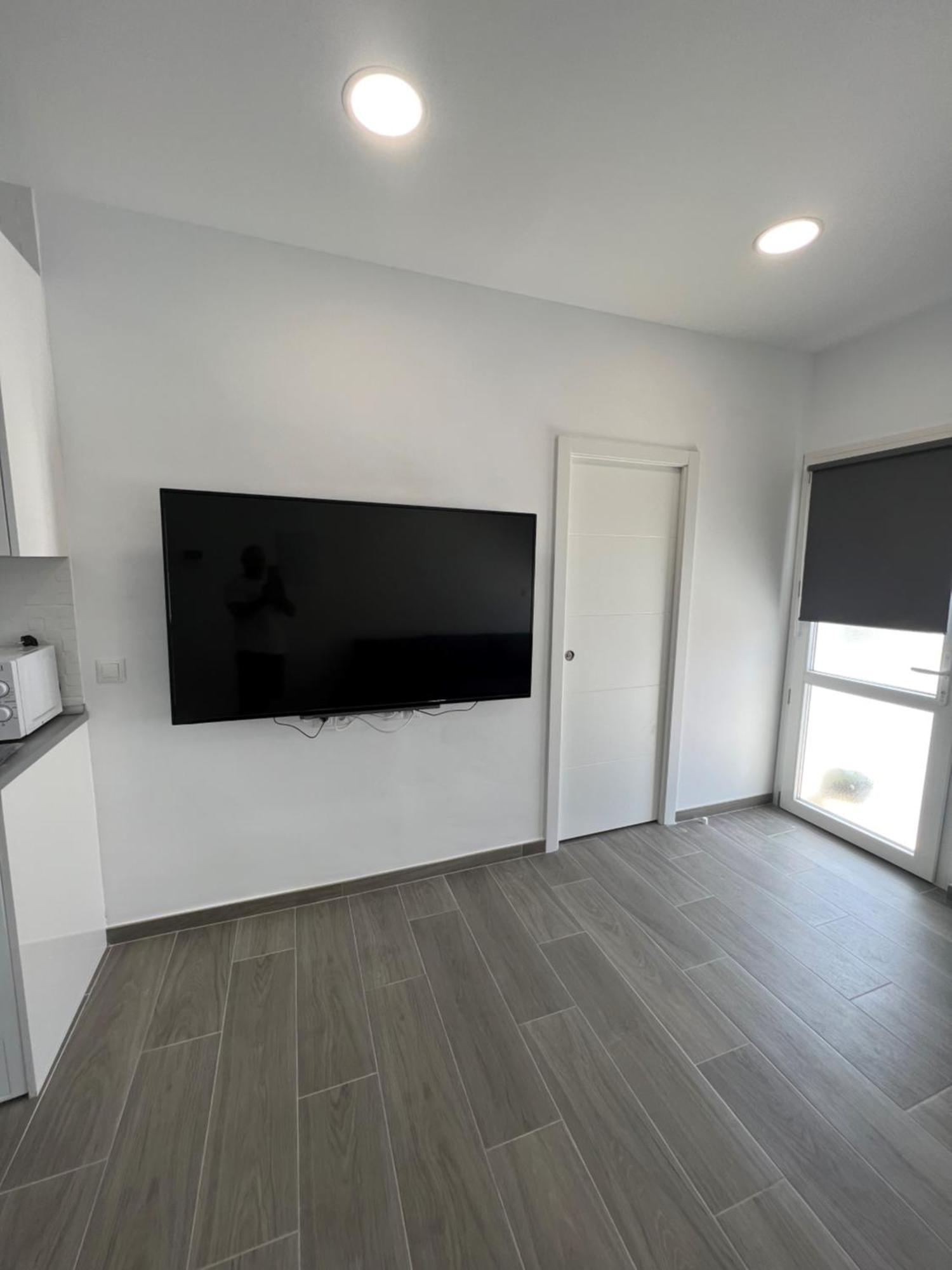 Apartamentos Montalvo Metropolis A Torremolinos Bagian luar foto
