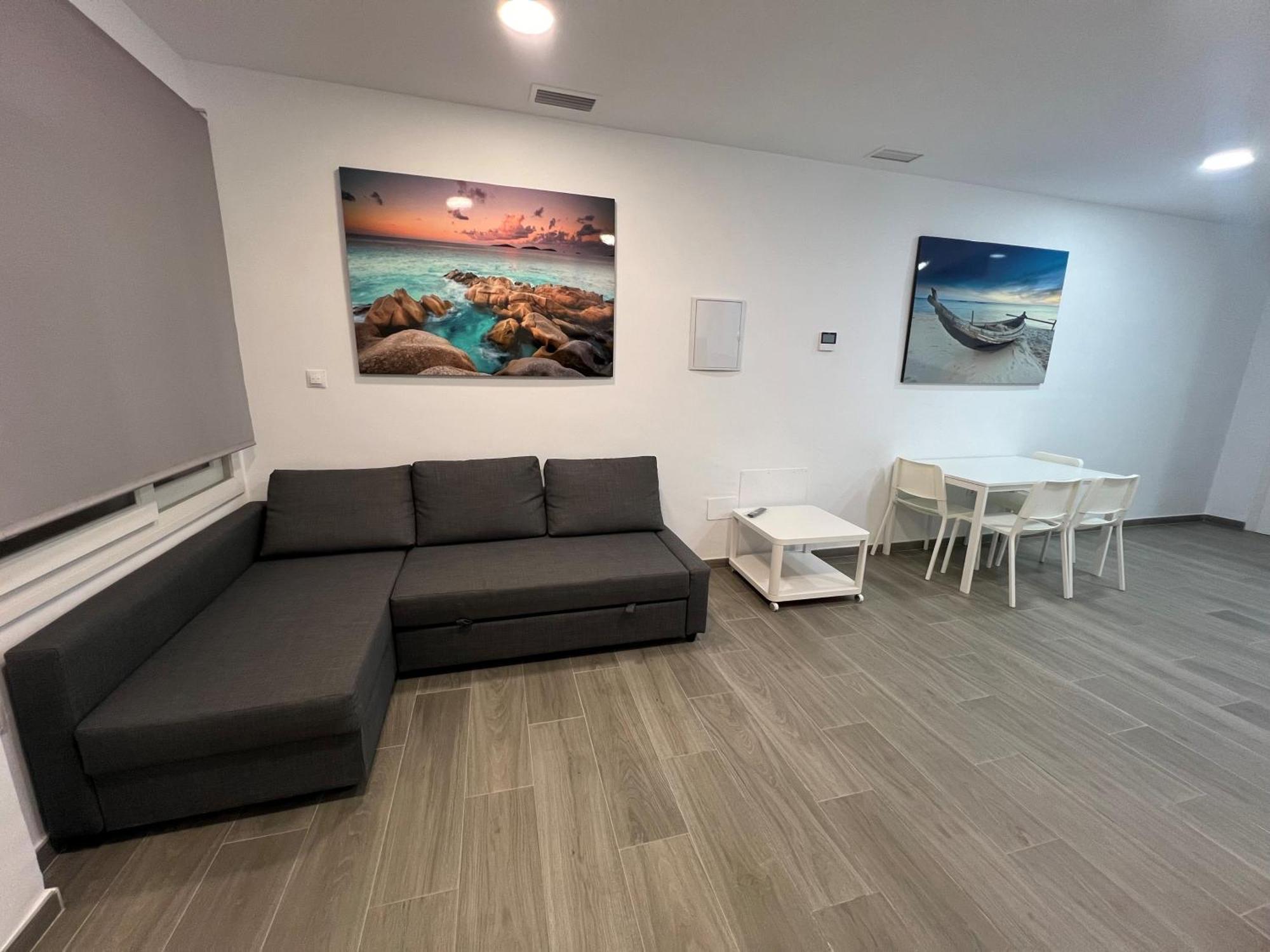 Apartamentos Montalvo Metropolis A Torremolinos Bagian luar foto
